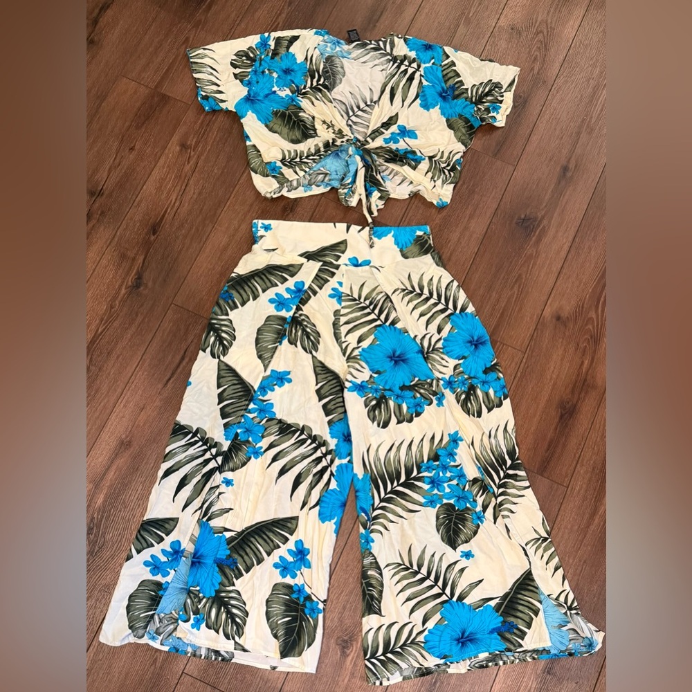 Favant Hawaii Hibiscus Wrap Around Pants Set Size XL